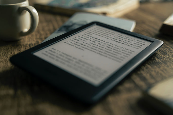 Kindle: 5 funcionalidades do e-reader para ler melhor à noite